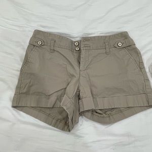 banana republic cargo shorts!